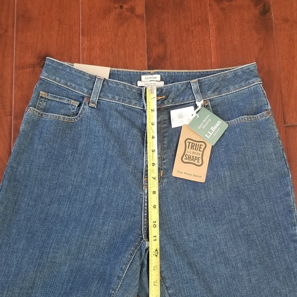 L.L.BEAN True Shape Jeans, High-Rise Straight-Leg - Size 14 Stonewashed - NWT - Picture 4 of 10